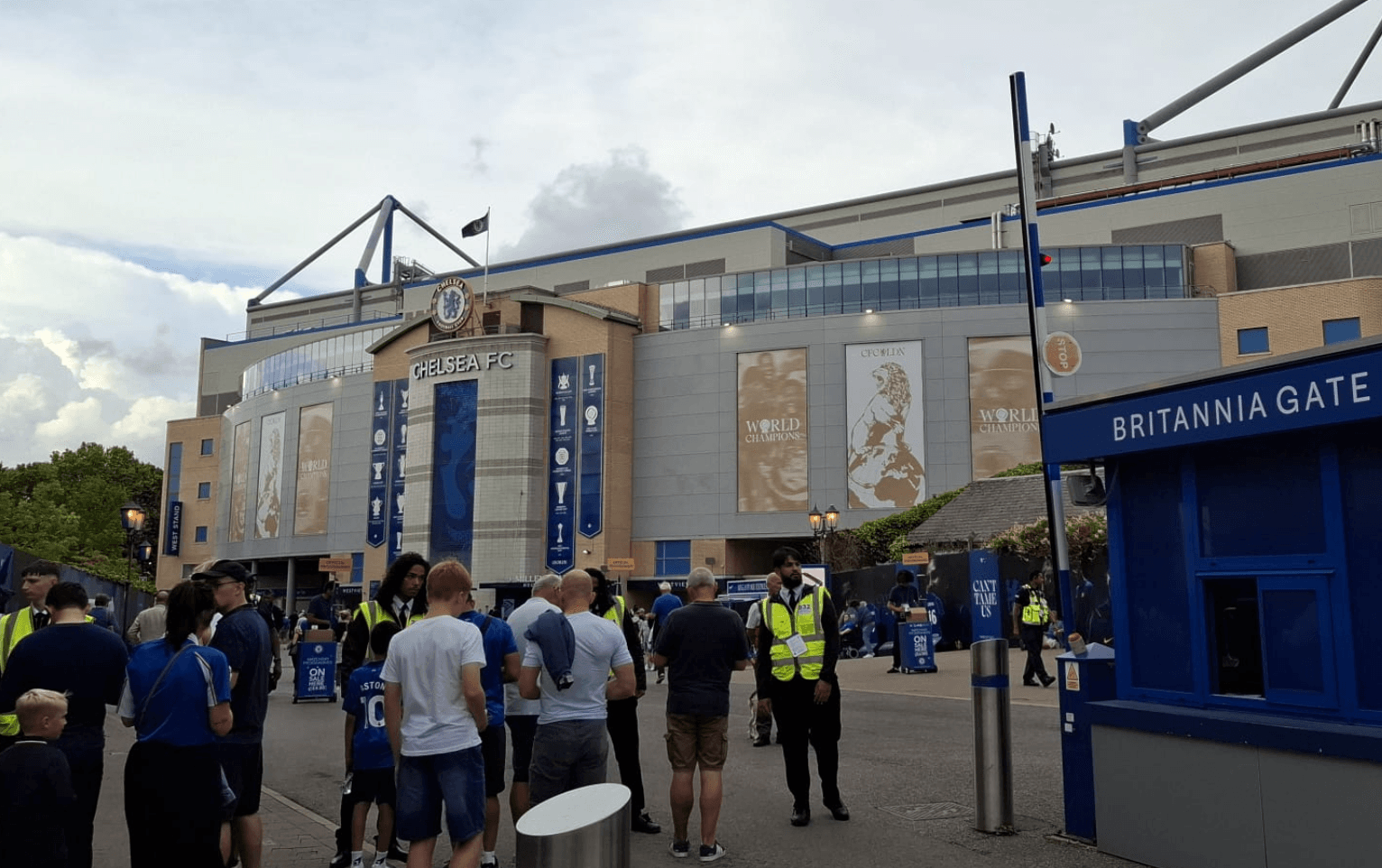 Chelsea 2-0 Luton Town: Carabao Cup Match Report
